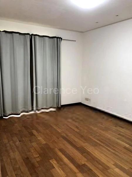 4 Bed Condo for Rent in  Nassim Jade - Image 15